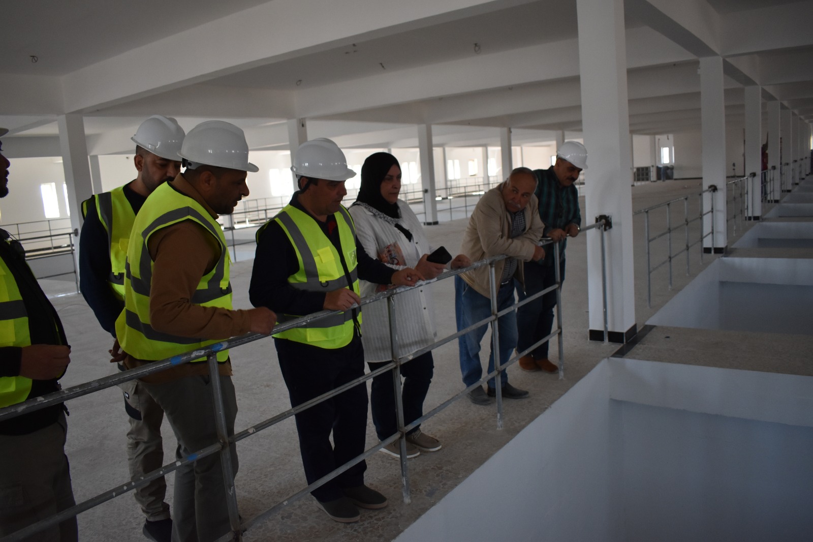FIELD VISITS TO THE DIRECTOR GENERAL AND THE DEPUTY DIRECTOR GENERA
