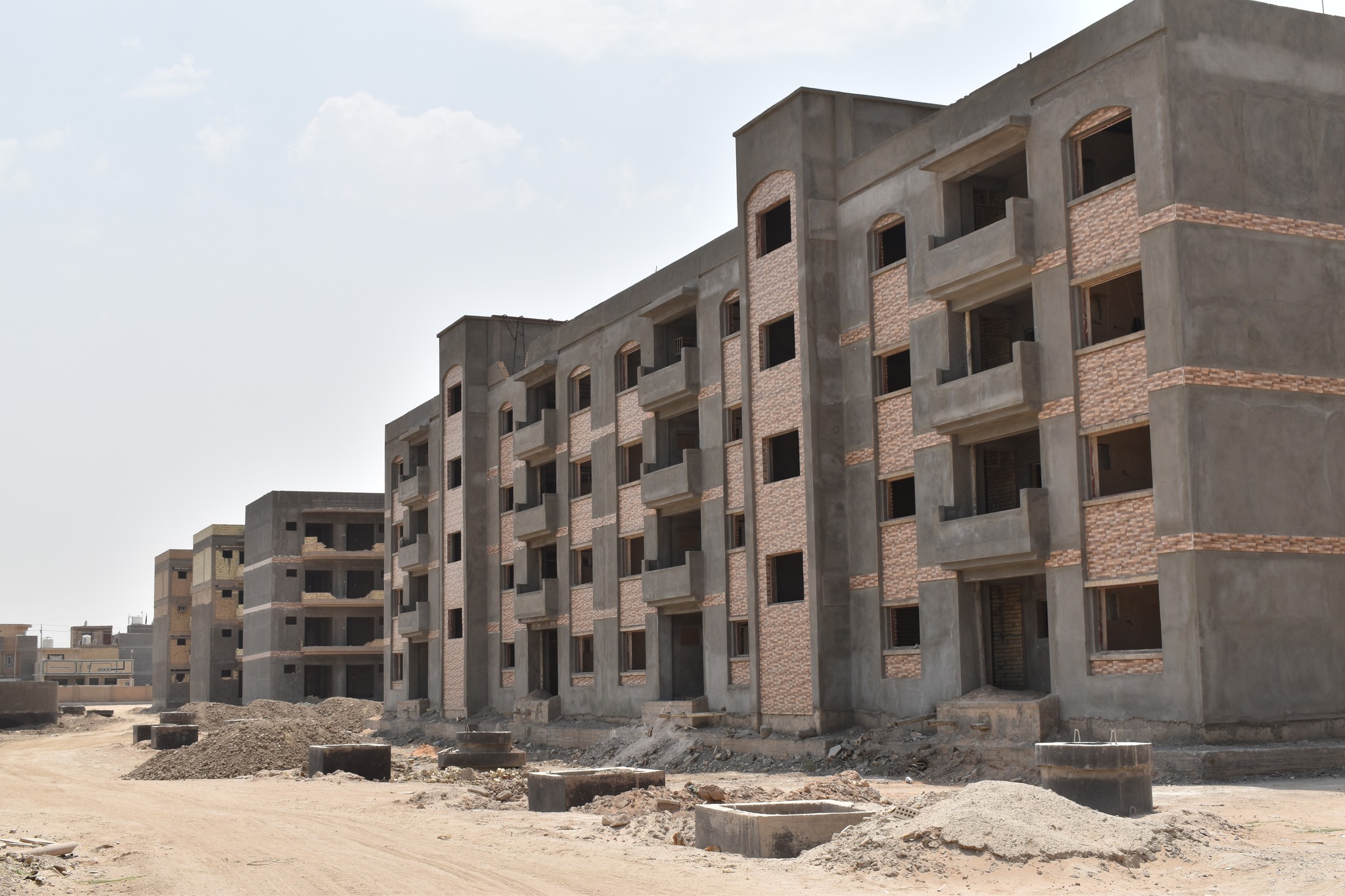 مدير عام شركة الفاو الهندسية العامة: الشركة تواصل العمل بمشروع مجمع الجزيرة السكني (2) في محافظة كربلاء المقدسة