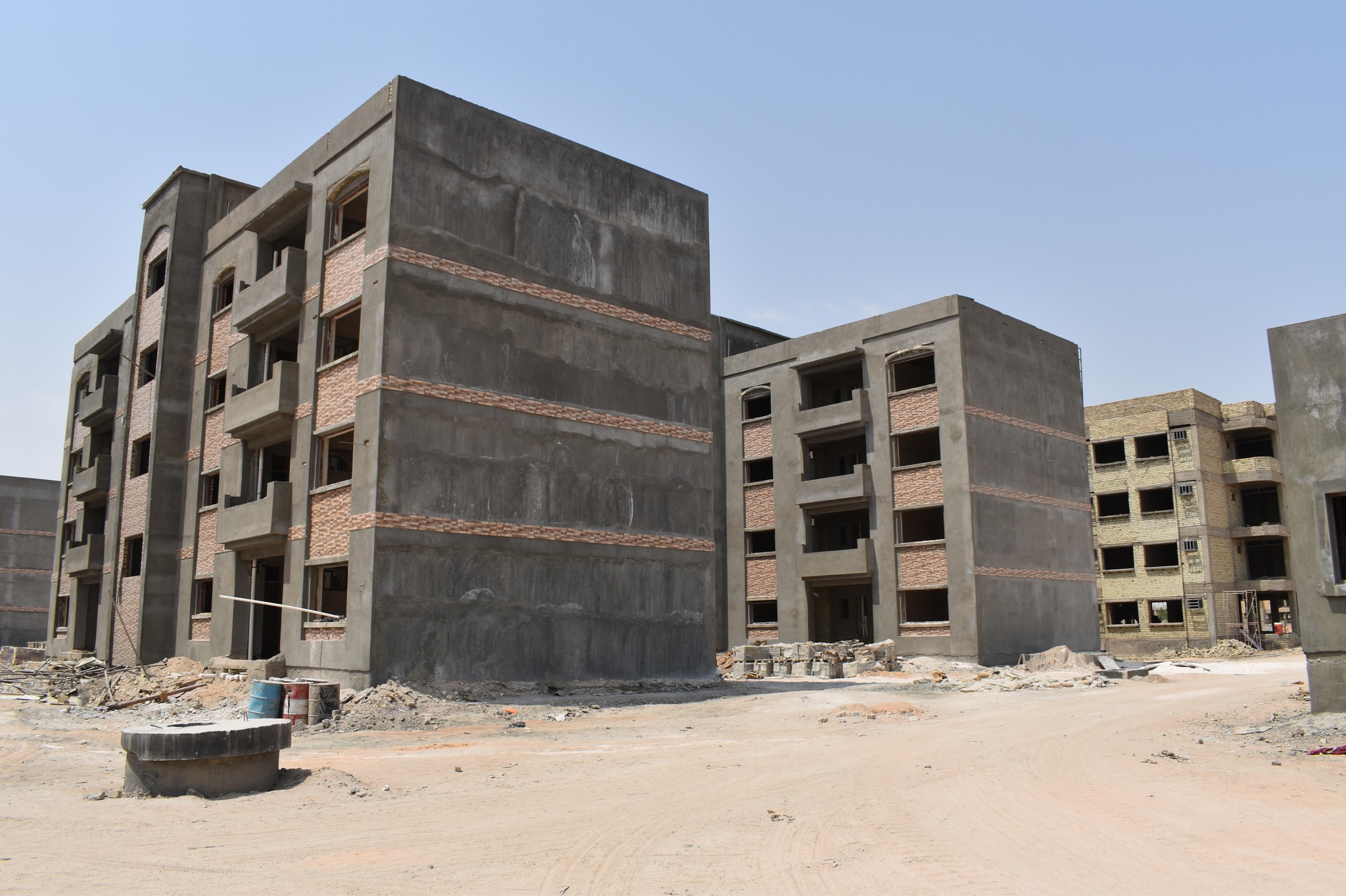 مدير عام شركة الفاو الهندسية العامة: الشركة تواصل العمل بمشروع مجمع الجزيرة السكني (2) في محافظة كربلاء المقدسة