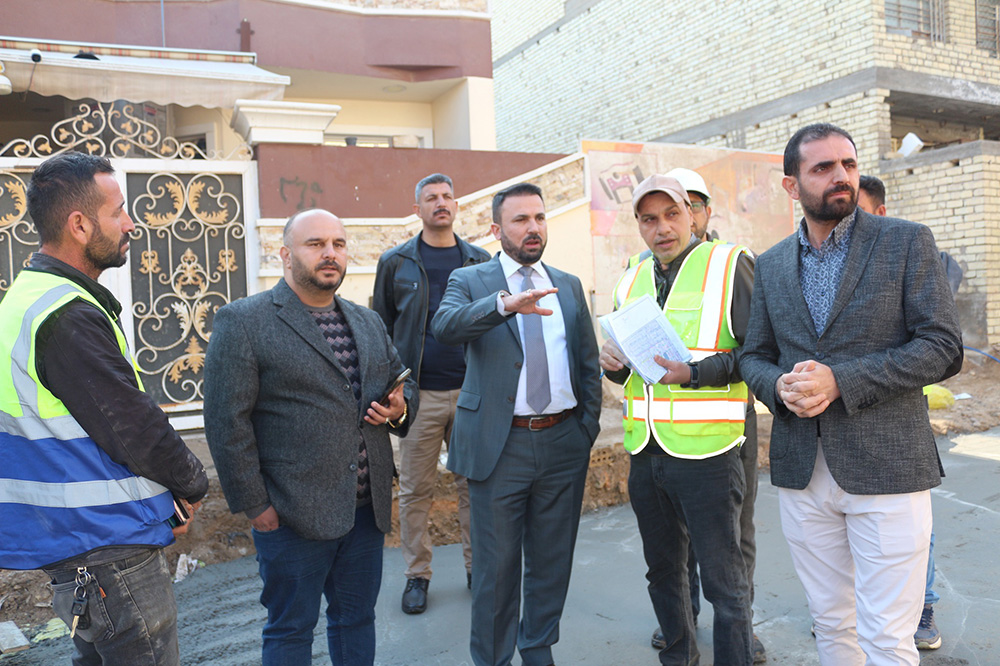 The Director General reviews on the ground the work of the Fifth police District in Baghdad Governorate