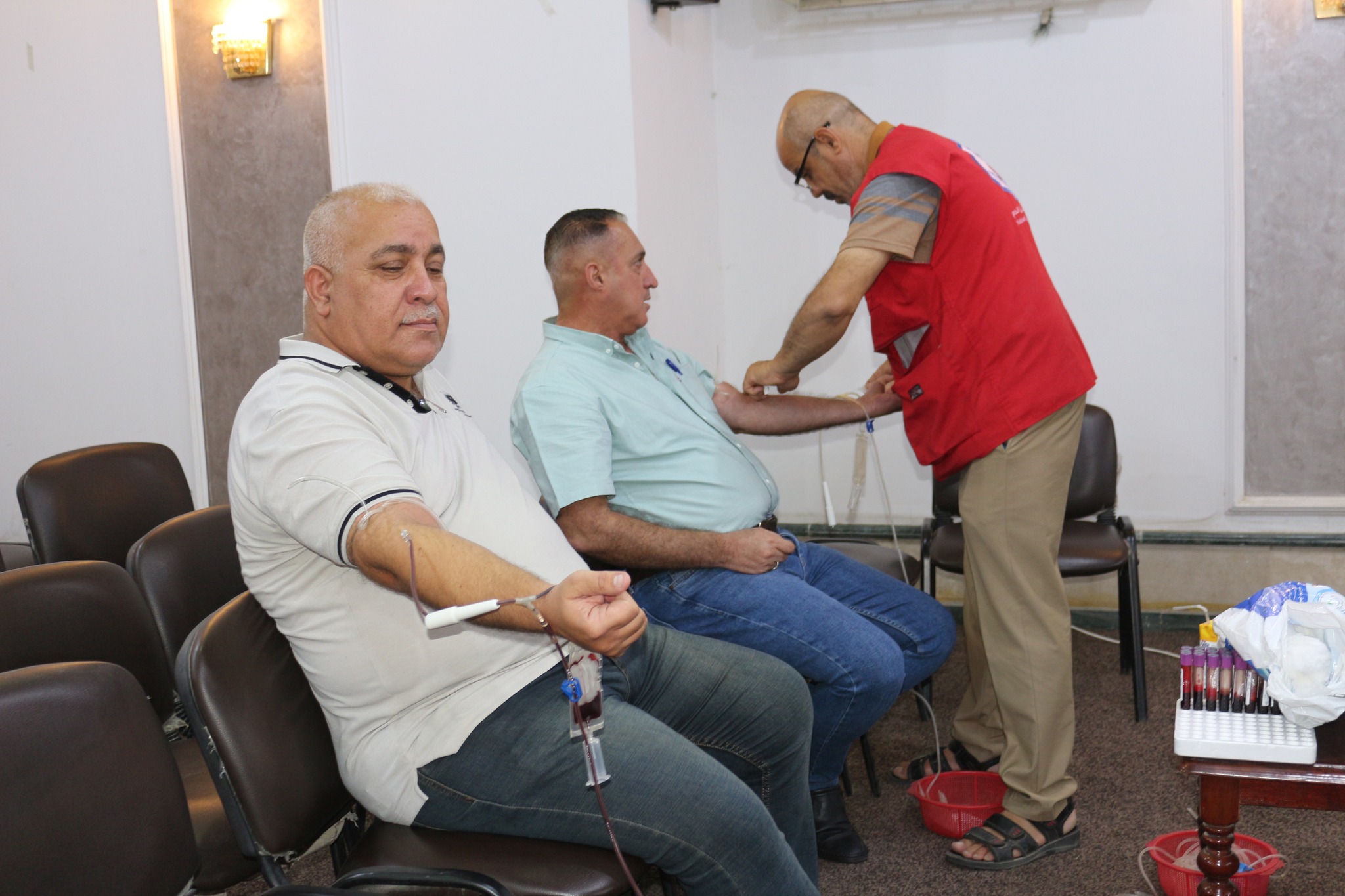 A number of AL-FAO employees donated blood out of their belief in consolidating the spirit of cooperation and social solidarity among the people