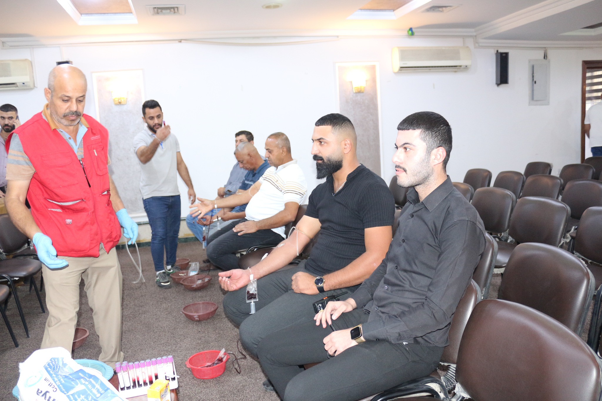 A number of AL-FAO employees donated blood out of their belief in consolidating the spirit of cooperation and social solidarity among the people