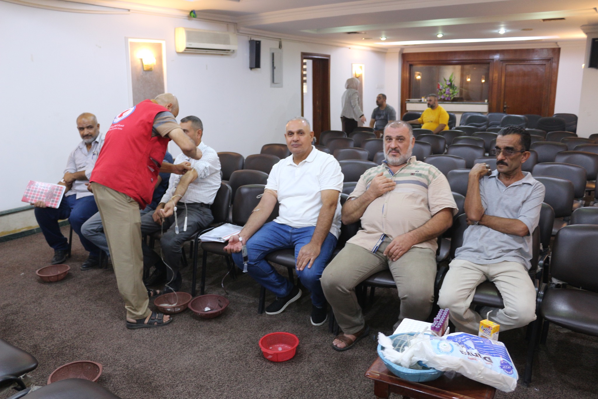 A number of AL-FAO employees donated blood out of their belief in consolidating the spirit of cooperation and social solidarity among the people