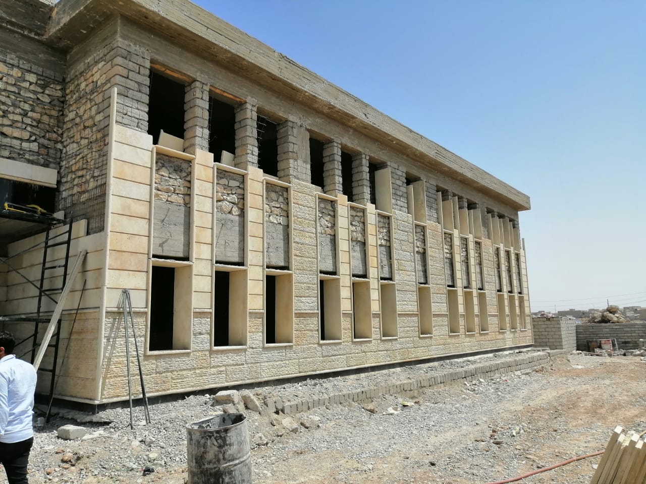 ثانوية زمار ومدرسة أبو خشب