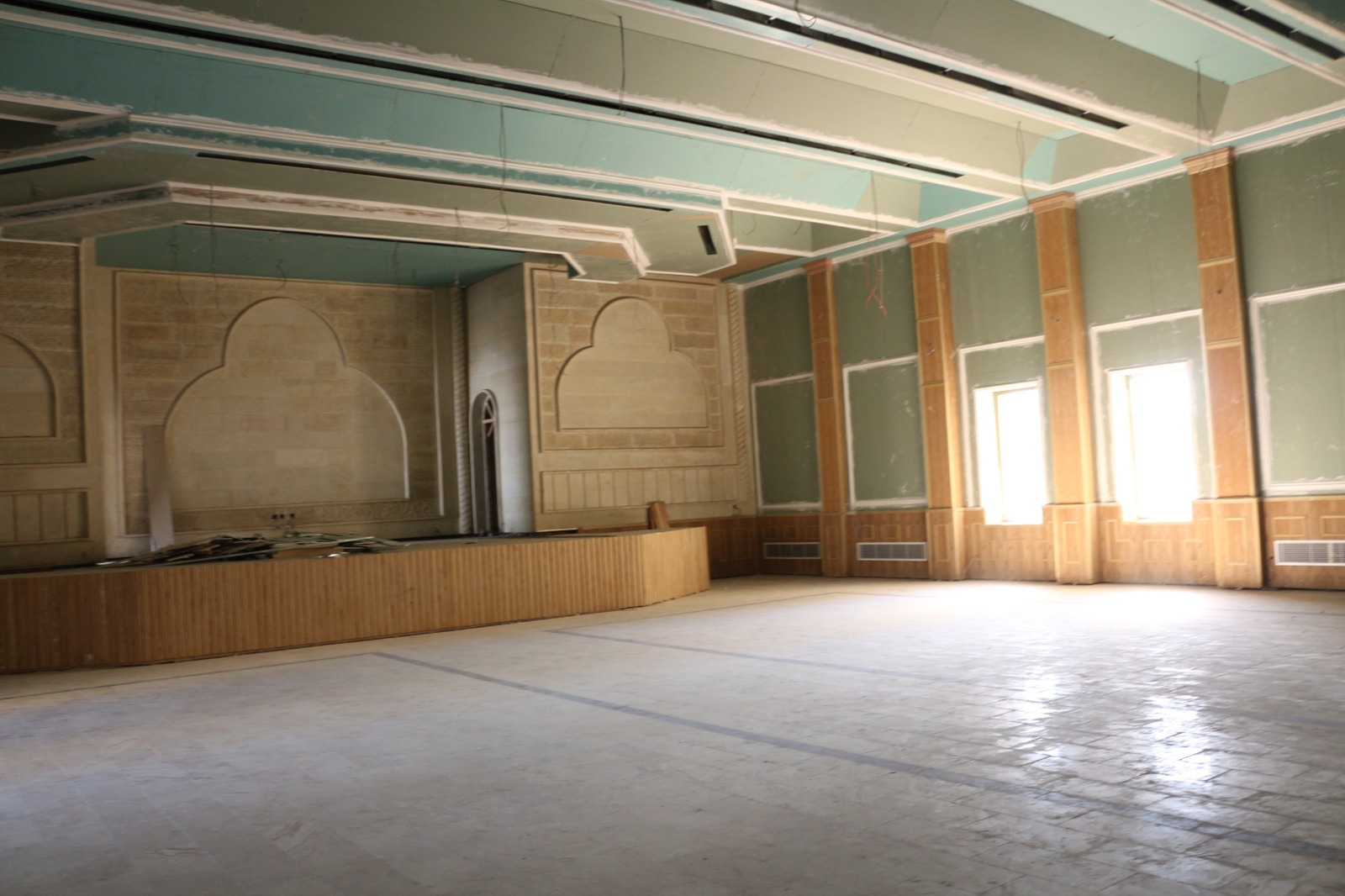 Engineer Imad Tawfiq Al Mirza reviews in the field the reality of the ongoing work in the supplementary works project for the building of the Chaldean Patriarchate of Babylon in Baghdad Governorate