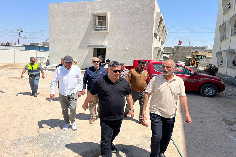 construction of Al-Ahrar School in Basra Governorate