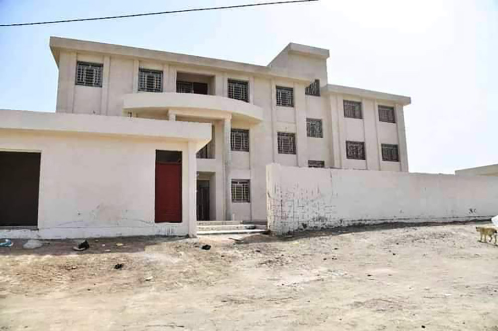 the project to build two schools in the Sacred Karbala Governorate