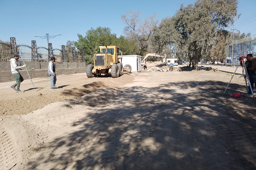 the project to rehabilitate the main and service streets for the employees’ homes in the Al-Dora Refinery in Baghdad Governorate