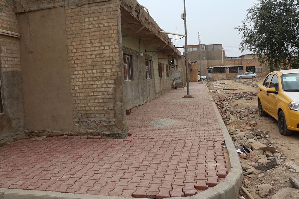 A project to rehabilitate the main and service streets for the employees’ homes in the Doura Refinery