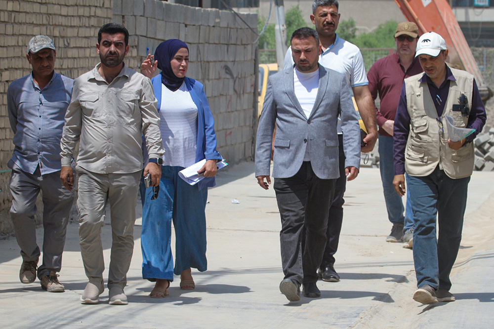 the Mahalla Development Project (833) in the Al-Saydiyah Shuhada area within the Al-Rasheed Municipality sector in the capital, Baghdad