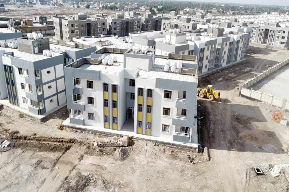 a project to implement low-cost housing units in Babil Governorate