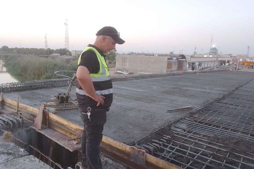 مشروع جسر الخضر الكونكريتي الرئيسي في محافظة المثنى