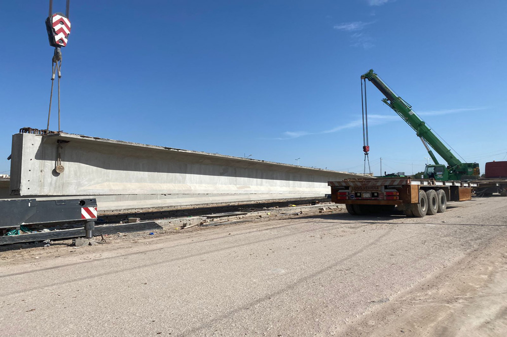 The main concrete Al-Khader Bridge project in Al-Muthanna Governorate
