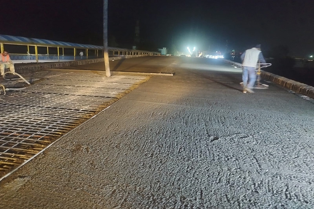 مشروع جسر الخضر الكونكريتي الرئيسي في محافظة المثنى