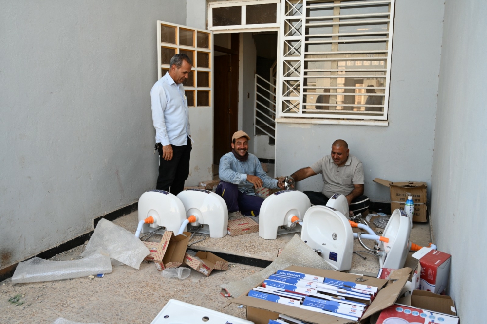 Director General of Al-Fao Company: Work Continues on the Decent Housing Units Project in Babylon Governorate