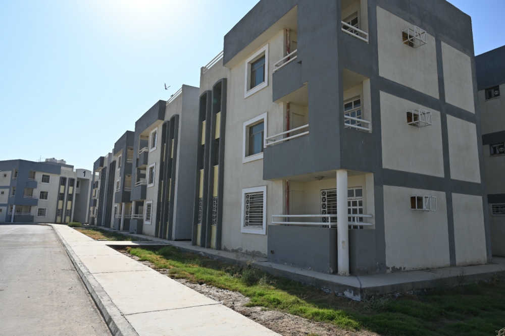 Director General of Al-Fao Company: Work Continues on the Decent Housing Units Project in Babylon Governorate