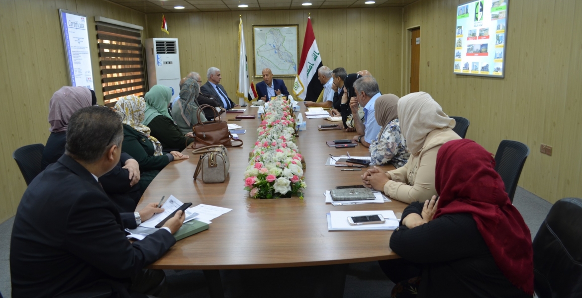 Engineer Ammar Abdel-Razzaq Issa Al-Jubouri, General Manager of Al-Fao General Engineering Company, held a meeting with Mr. Assistant General Manager and the department managers