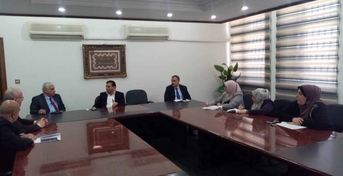 Mr. General Manager Imad Mohamed Abdullah is discussing all the administrative and financial aspects with the Deputy General Manager of Al-Mansour General Company and the heads of departments in it after its merger with Al-Fao General Engineering Company