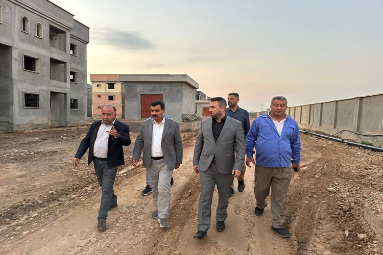 The General Director visits the Al-Khalis Residential Complex project in Diyala Governorate