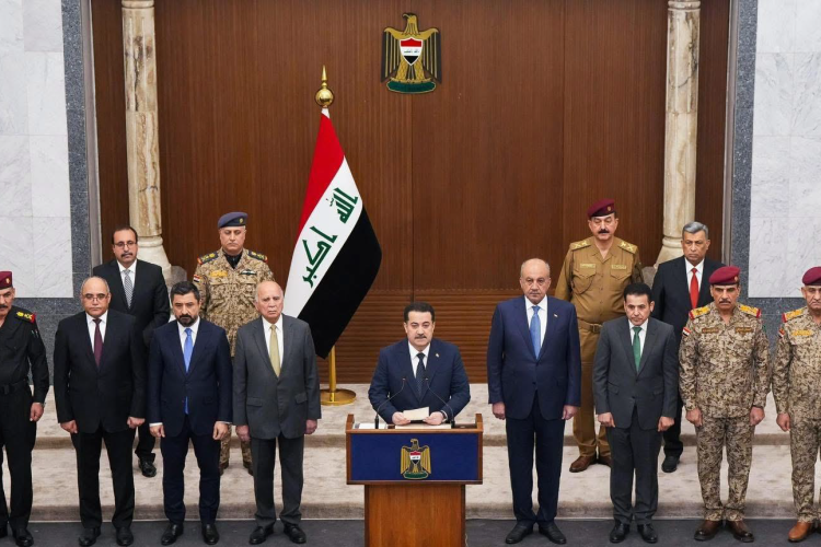  السيد رئيس مجلس الوزراء القائد العام للقوات المسلحة 