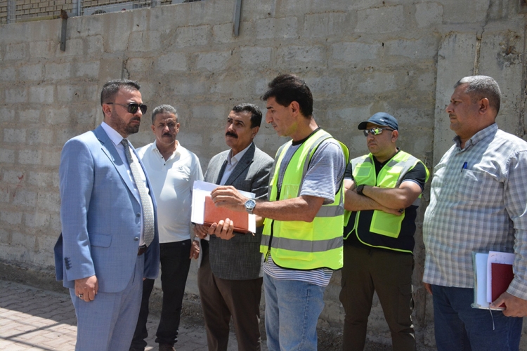 the project to rehabilitate the main and service streets and gardens for employees’ homes in the Doura Refinery in Baghdad Governorate